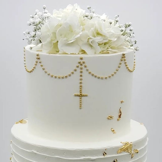 Gateau de baptême collier croix