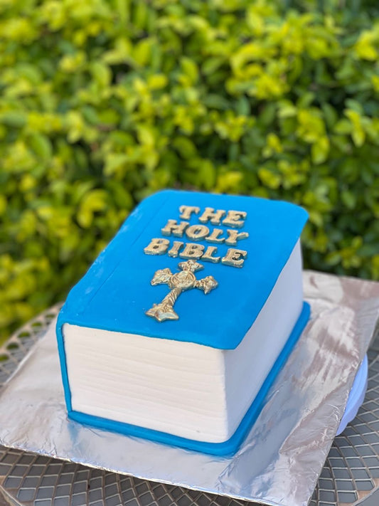 Gateau bible fermée